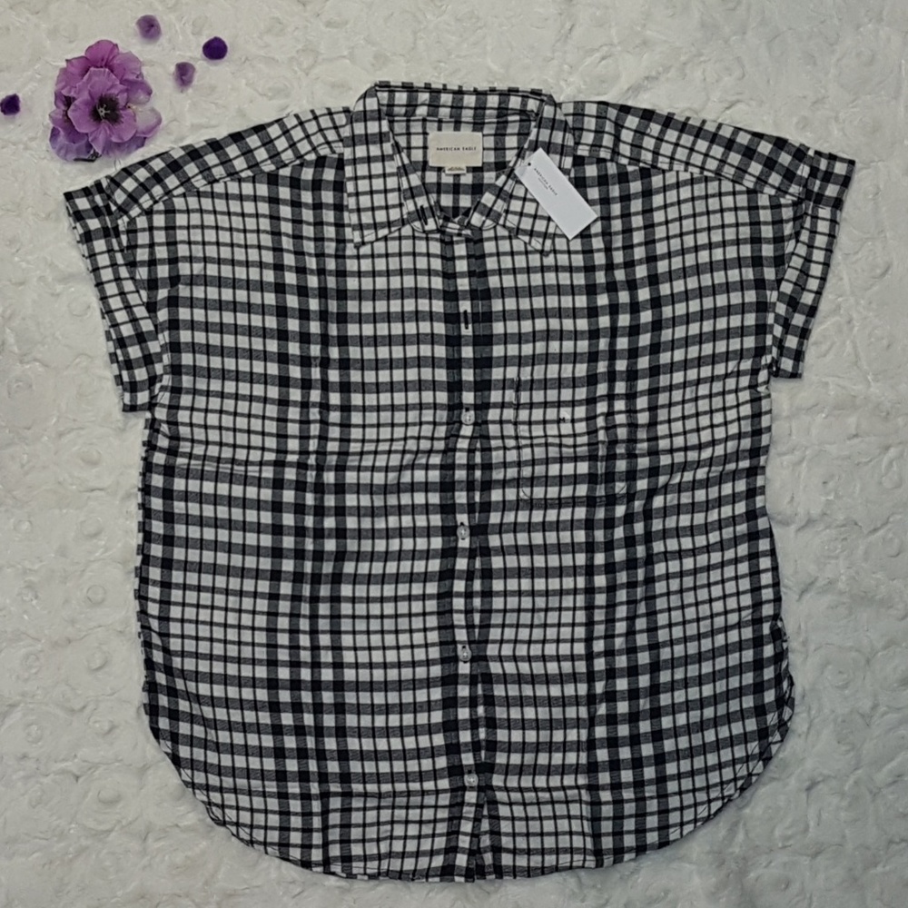 AE ROLL SLEEVE BUTTON UP BLOUSE